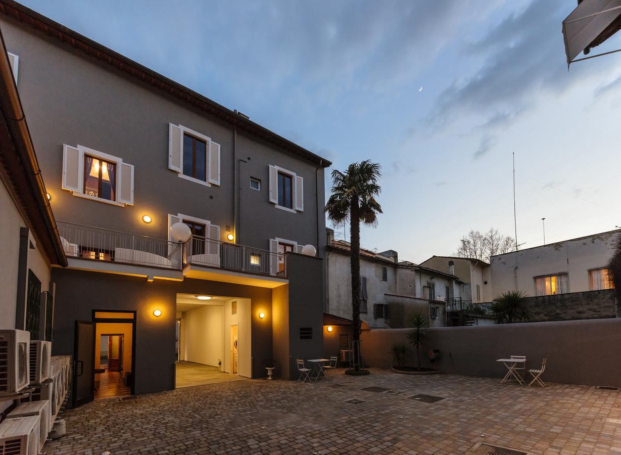 Residenza Cavour Aparthotel Empoli Luaran gambar